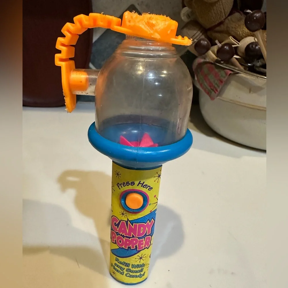 VTG 1995 CANDY POPPER FLAWED HANDHELD COLLECTIBLE SPINNER TOY 7” CAP TOYS, Inc